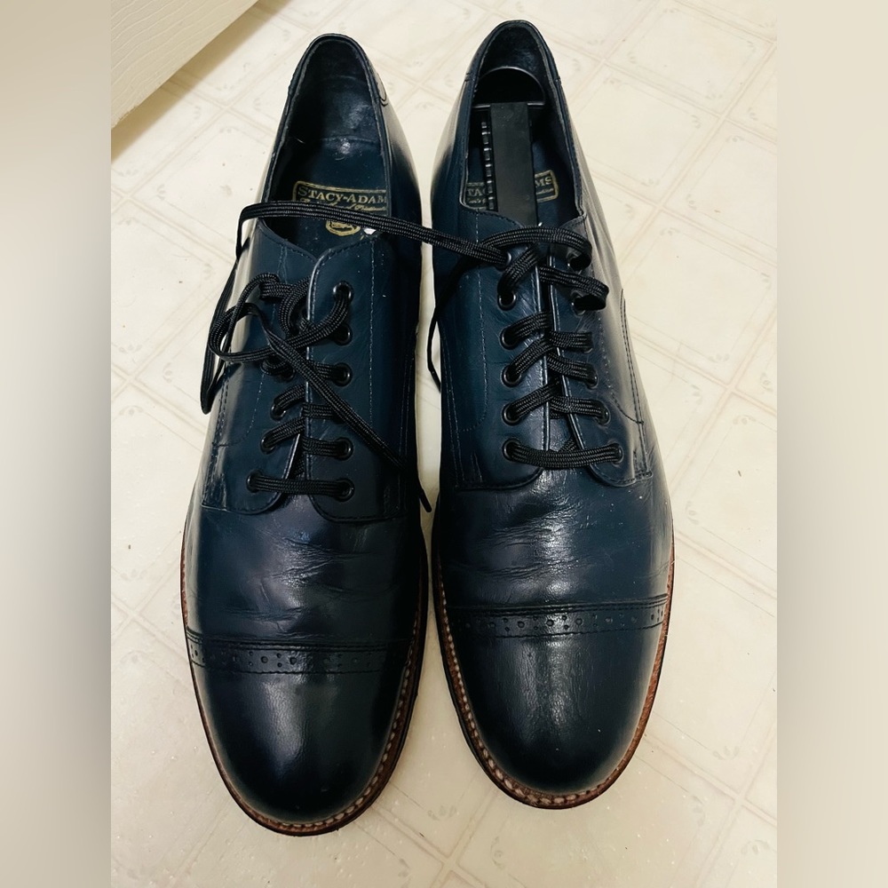 Stacy Adams men’s Oxford shoes.